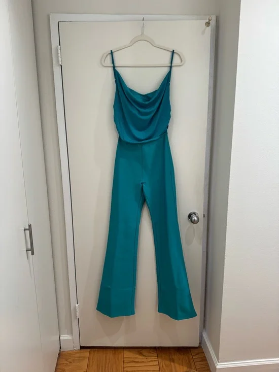 Fashion nova come a bit closer bandage jumpsuit - Picture 2 of 5